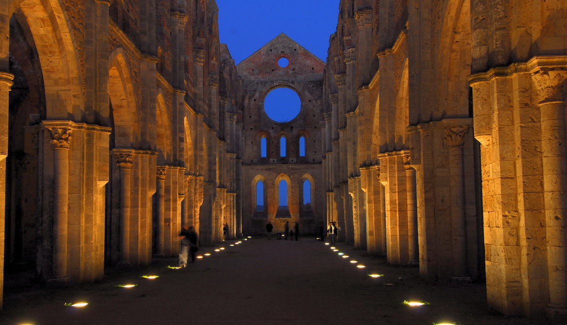 San Galgano......con un altra Luce.....